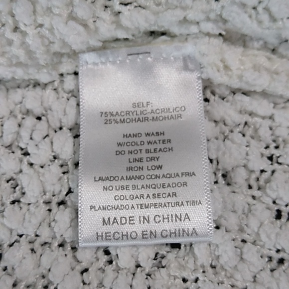 Listicle White Cardigan/Shrug Sweater • Sz Small - Picture 6 of 8